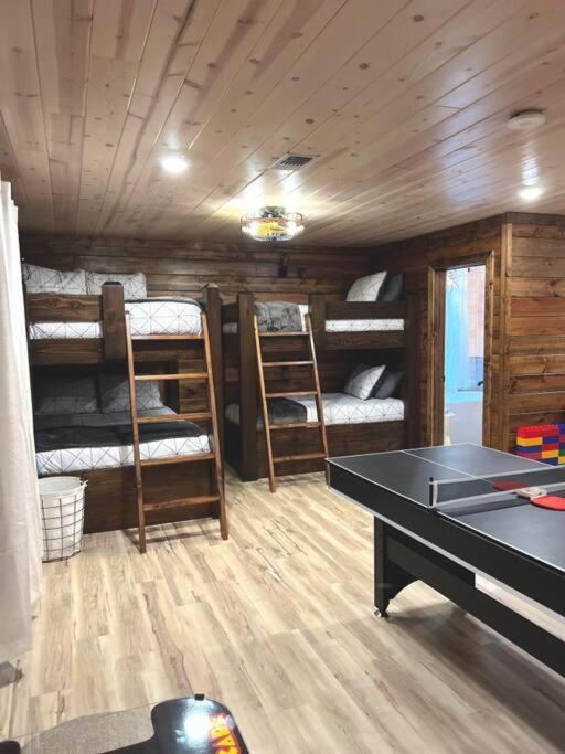 Lofted Pines Fun Family Friendly Cabin Broken Bow Buitenkant foto